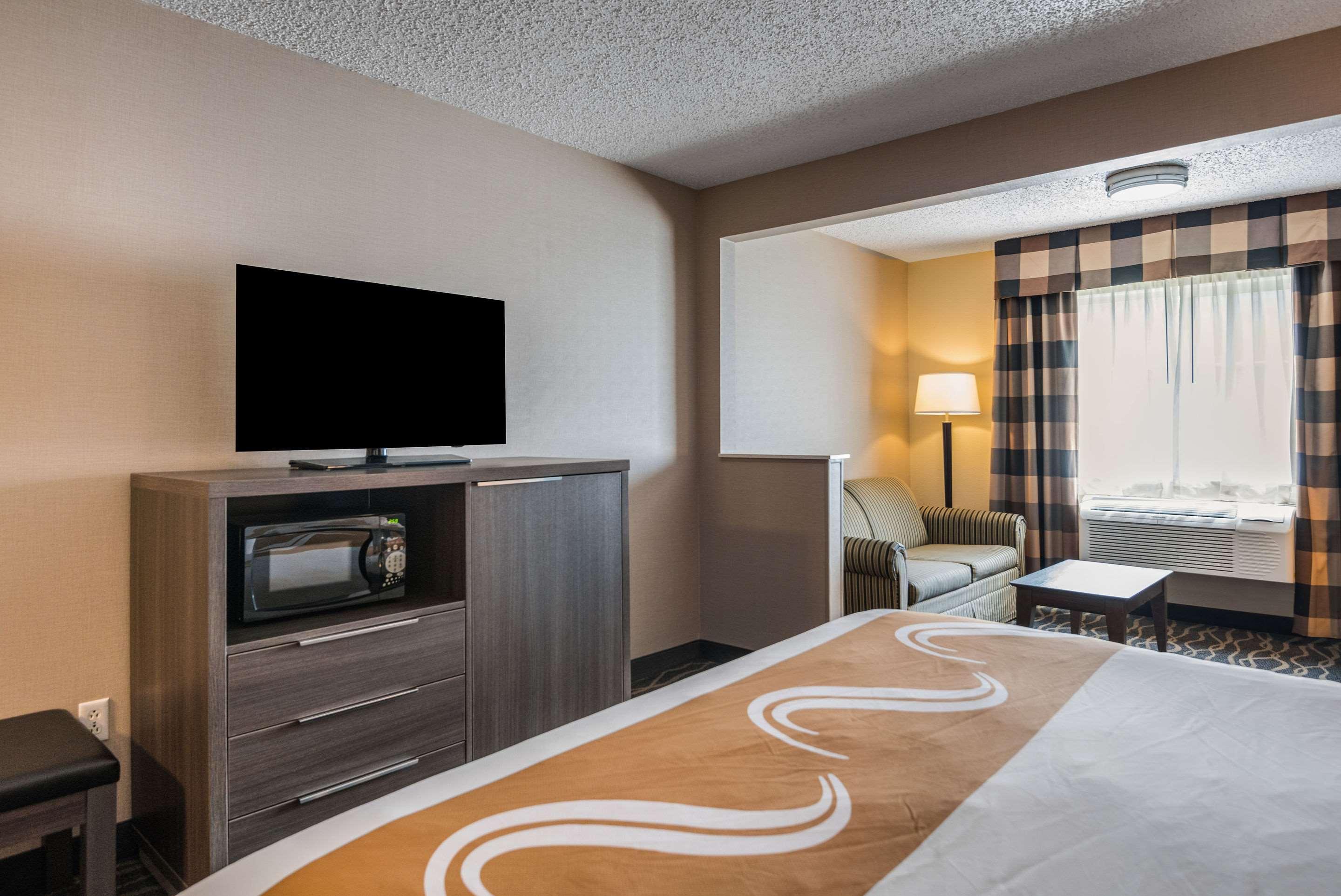 Quality Inn & Suites Мисула Екстериор снимка